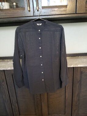 Uniqlo U Sheer Women's Button Down Shirt 100% cotton